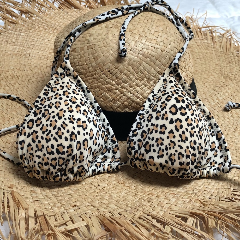 Victoria’s Secret Triangle Bikini Top